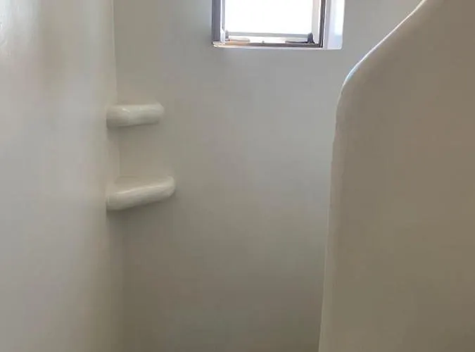 Maganiotis Apartman Kímolosz